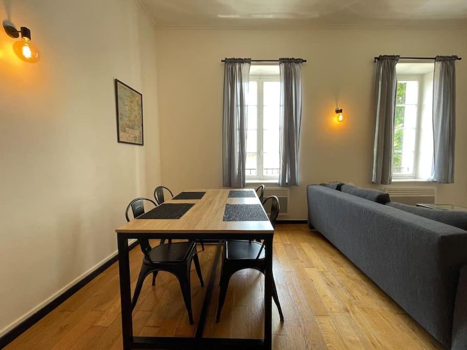 L'Appartement Tomey Avec Parking Carcassonne Luaran gambar